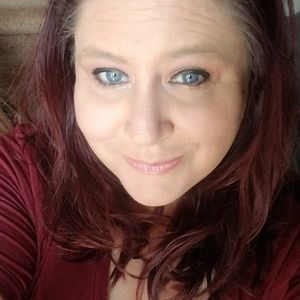 Meet your Posher, Rae-anne